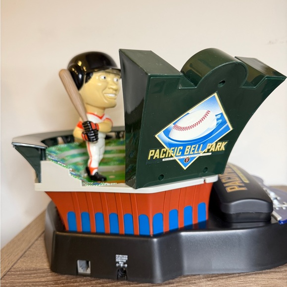 San Francisco Giants Baseball Stadium Figurine - Picture 10 of 15